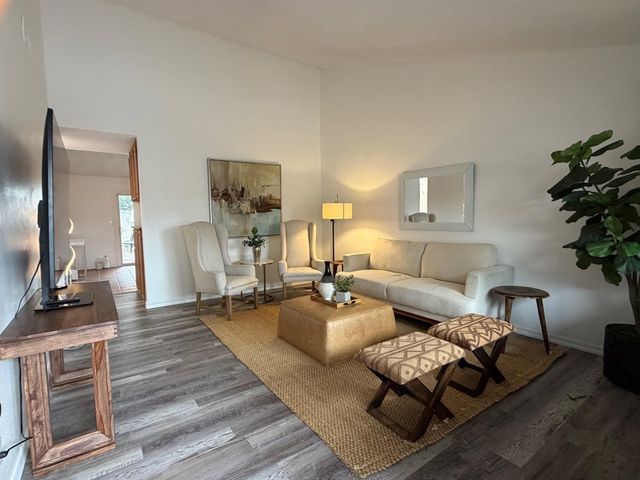 32451 32451 Lake Ree St, Fremont, CA 94555