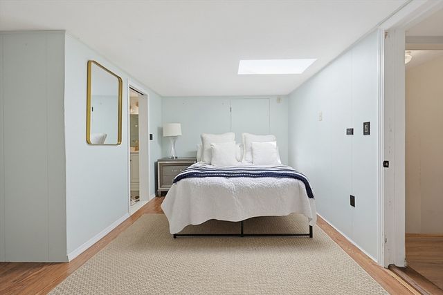 7 Miscoe Road, Worcester, MA 01604