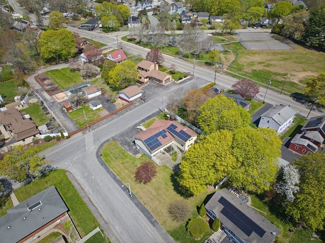 7 Miscoe Road, Worcester, MA 01604