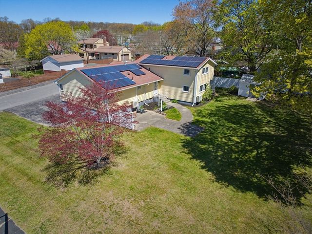 7 Miscoe Road, Worcester, MA 01604