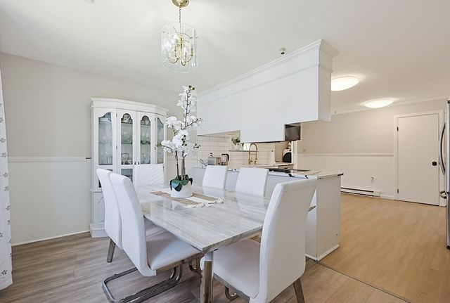 7 Miscoe Road, Worcester, MA 01604