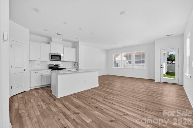 9439 Old Dowd Road 161, Charlotte, NC 28214