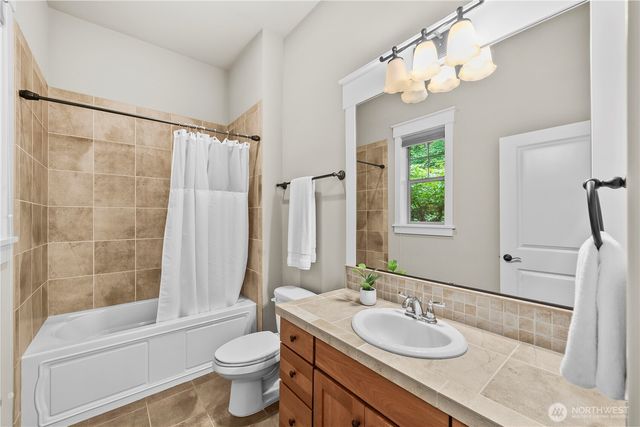 30418 219th Way SE, Black Diamond, WA 98010