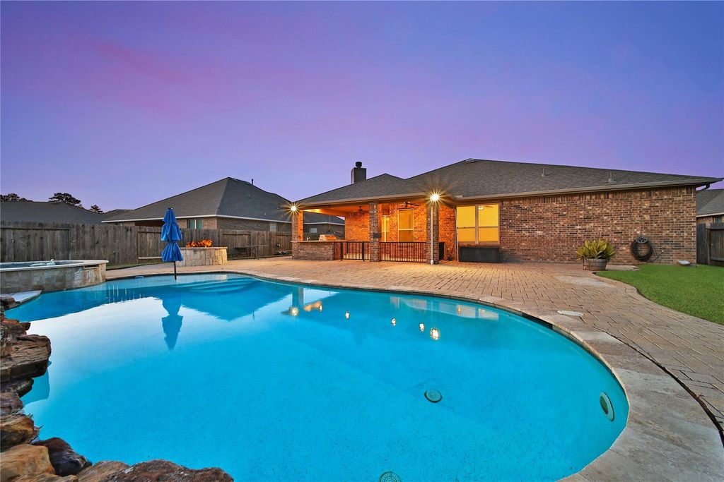12519 Montclair Landing Court, Tomball, TX 77375