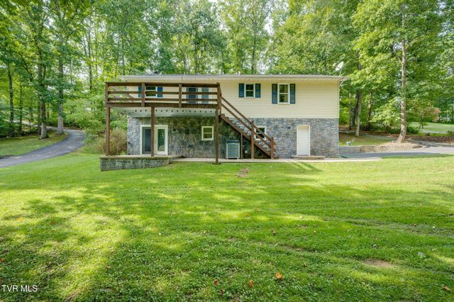 170 Young Road, Johnson City, TN 37604