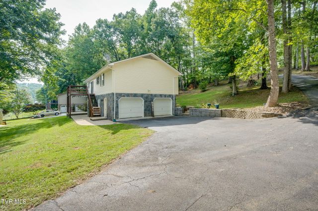 170 Young Road, Johnson City, TN 37604