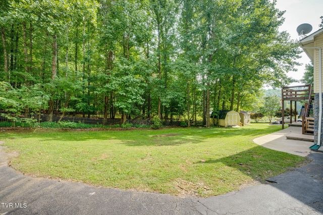 170 Young Road, Johnson City, TN 37604