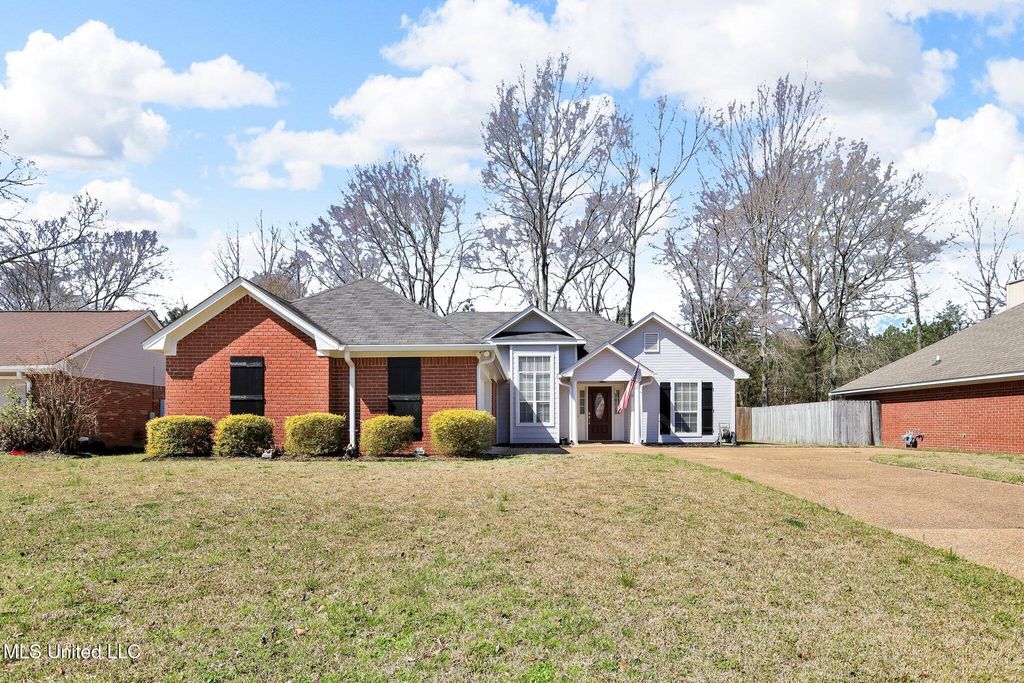 417 Hemlock Drive, Flowood, MS 39232