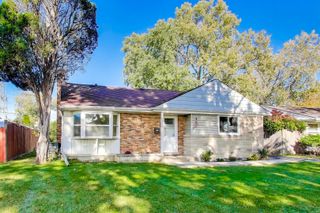 7332 Davis Street, Morton Grove, IL 60053