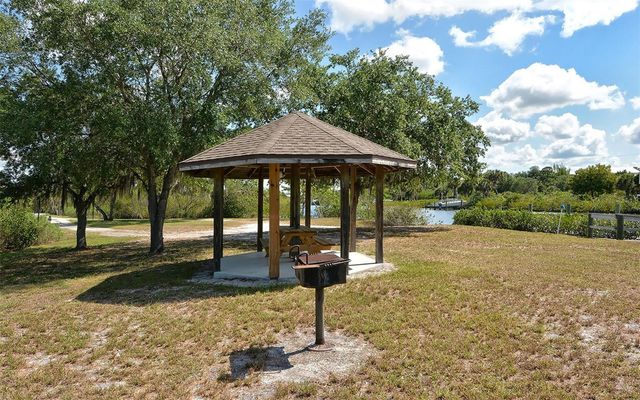 1109 DELACROIX CIRCLE, Nokomis, FL 34275