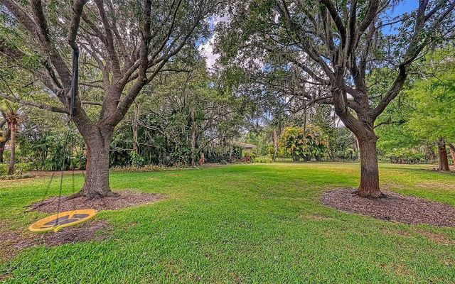 1109 DELACROIX CIRCLE, Nokomis, FL 34275