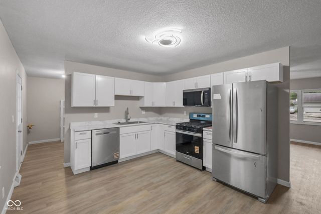 1317 Bramble Way, Anderson, IN 46011