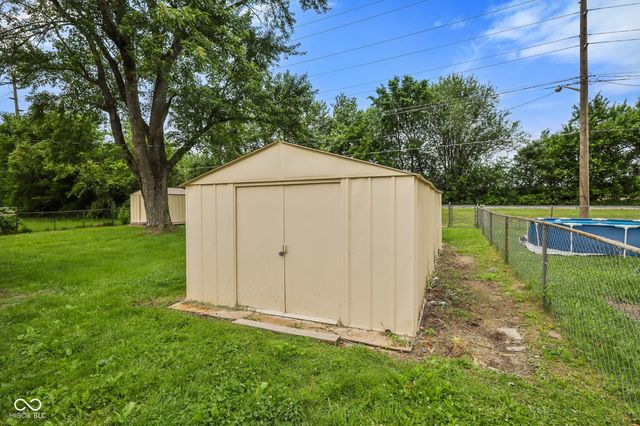 1317 Bramble Way, Anderson, IN 46011