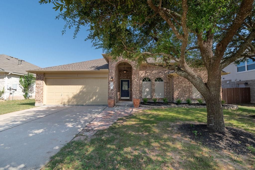 1409 Emblem DR, Pflugerville, TX 78660