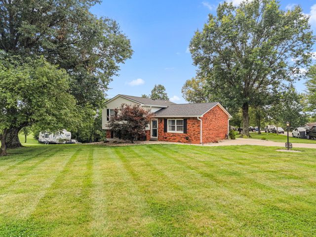 920 Falmouth Street, Williamstown, KY 41097