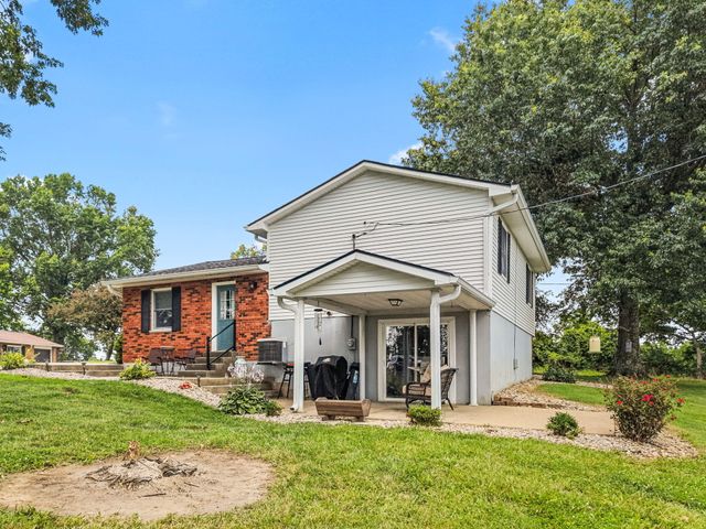920 Falmouth Street, Williamstown, KY 41097