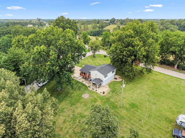 920 Falmouth Street, Williamstown, KY 41097