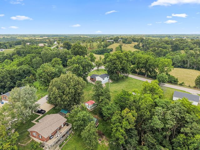 920 Falmouth Street, Williamstown, KY 41097