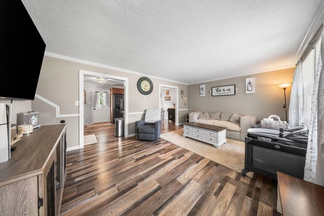 920 Falmouth Street, Williamstown, KY 41097