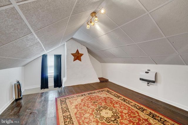 136 S MAIN ST, Shrewsbury, PA 17361