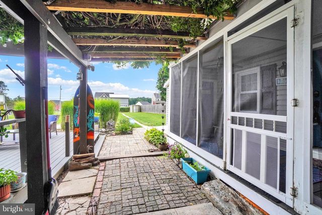 136 S MAIN ST, Shrewsbury, PA 17361