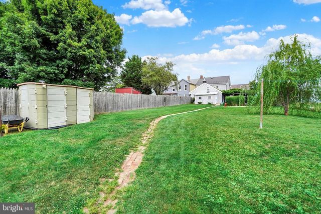 136 S MAIN ST, Shrewsbury, PA 17361