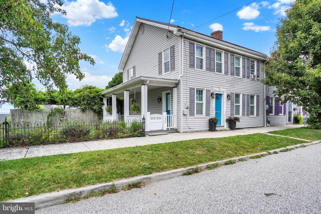 136 S MAIN ST, Shrewsbury, PA 17361