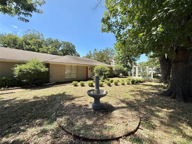 10607 Marsh Lane, Dallas, TX 75229