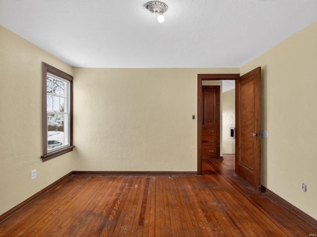 1701 Fairhill Road, Fort Wayne, IN 46808