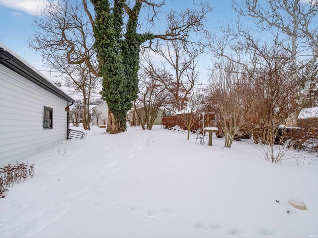 1701 Fairhill Road, Fort Wayne, IN 46808