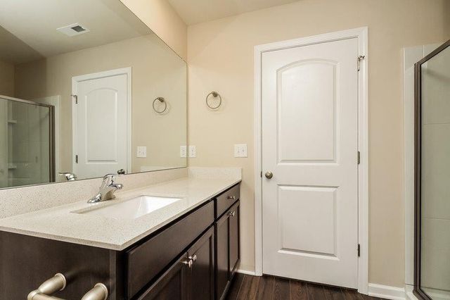 132 Westcott St, La Vergne, TN 37086