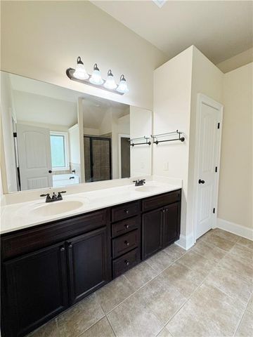 4440 Elvie Way, Hoschton, GA 30548