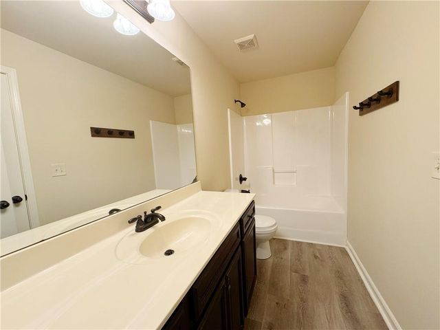4440 Elvie Way, Hoschton, GA 30548