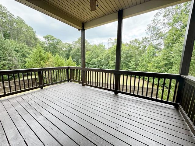 4440 Elvie Way, Hoschton, GA 30548