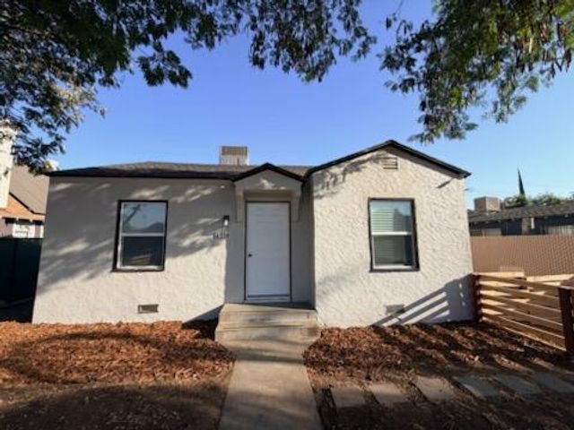 4519 E Tulare, Fresno, CA 93702