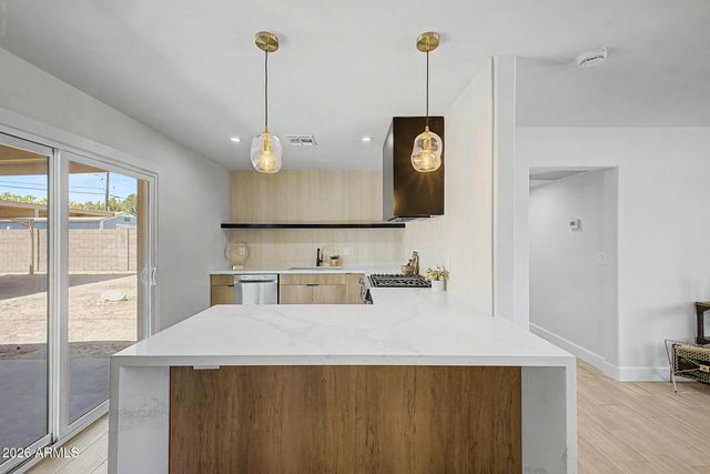 3636 N 21ST Avenue, Phoenix, AZ 85015