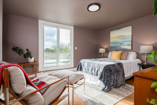 2849 N Damen Avenue 3, Chicago, IL 60618