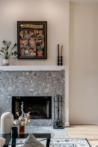 2849 N Damen Avenue 3, Chicago, IL 60618