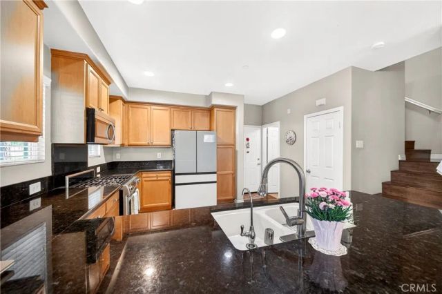 87 Bixby Circle, Buena Park, CA 90621