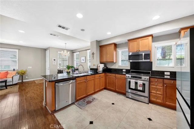 87 Bixby Circle, Buena Park, CA 90621