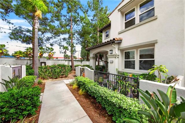 87 Bixby Circle, Buena Park, CA 90621