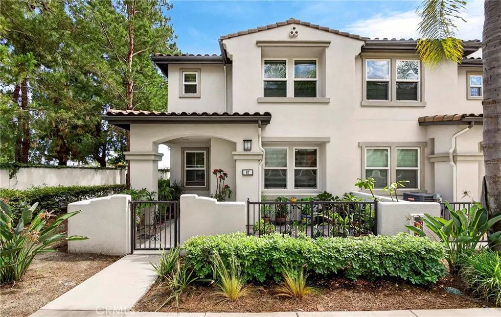 87 Bixby Circle, Buena Park, CA 90621