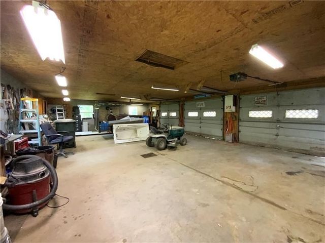 134 Beaver Creek Rd., Darlngtn Twp, PA 16141