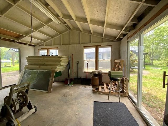 134 Beaver Creek Rd., Darlngtn Twp, PA 16141