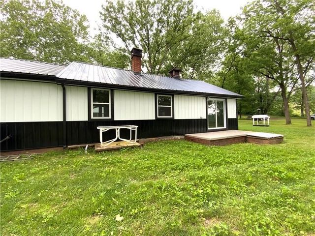 134 Beaver Creek Rd., Darlngtn Twp, PA 16141
