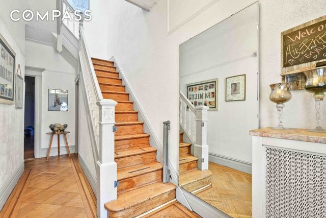 352 New York Avenue, New York City, NY 11213