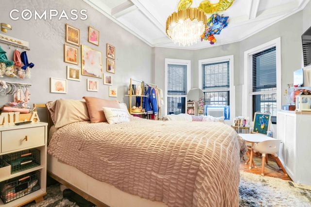 352 New York Avenue, New York City, NY 11213