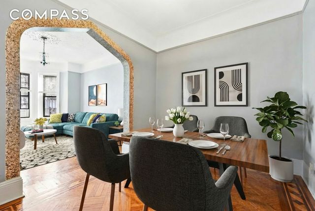 352 New York Avenue, New York City, NY 11213