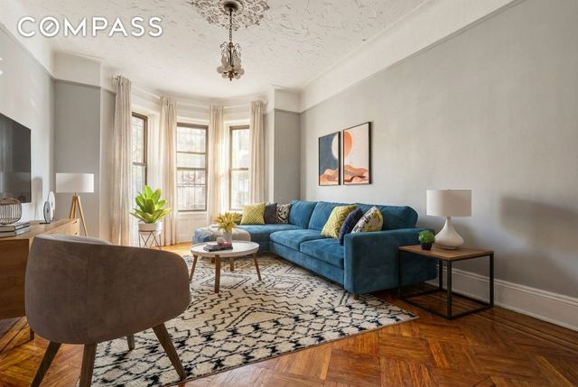 352 New York Avenue, New York City, NY 11213