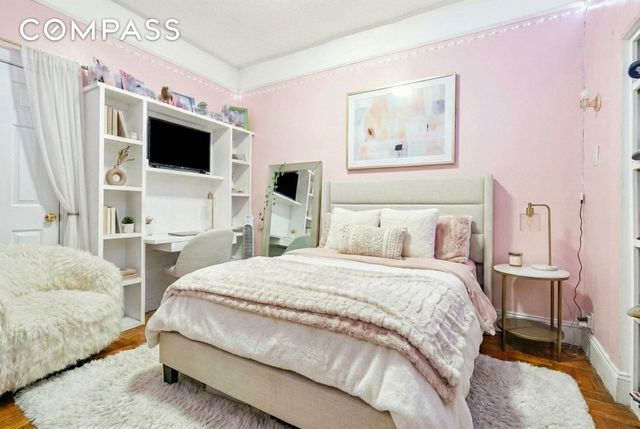 352 New York Avenue, New York City, NY 11213